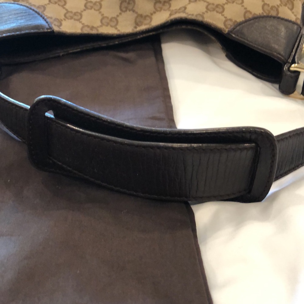 Authentic Gucci horsebit hobo bag - Picture 9 of 16